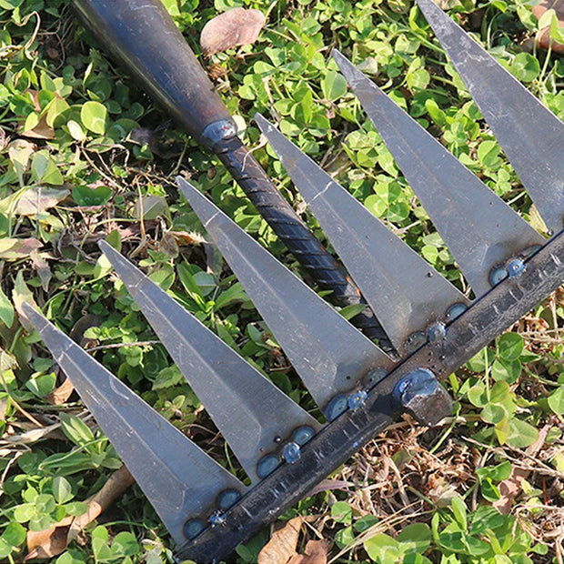 Iron Gardening Hoe Rake for Weeding & Soil