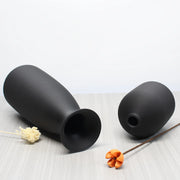 2-Piece Decorative Plastic Vase Set