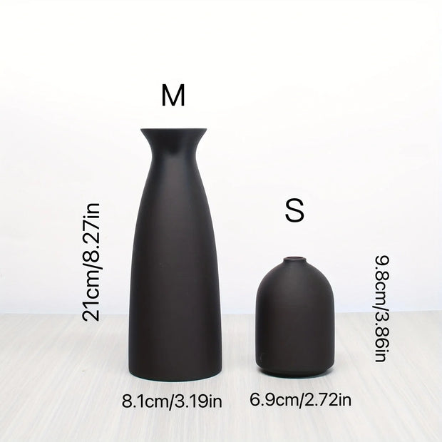 2-Piece Decorative Plastic Vase Set