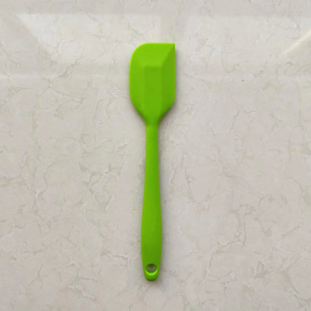 Silicone Pastry Scraper – Heat Resistant, Food-Grade with Steel Core