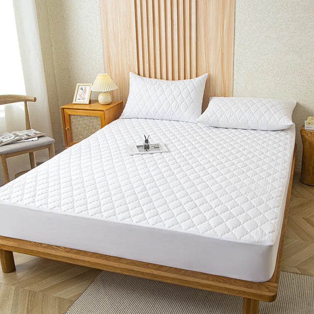 Waterproof Fitted Mattress Protector – 15"–17" Deep Pocket