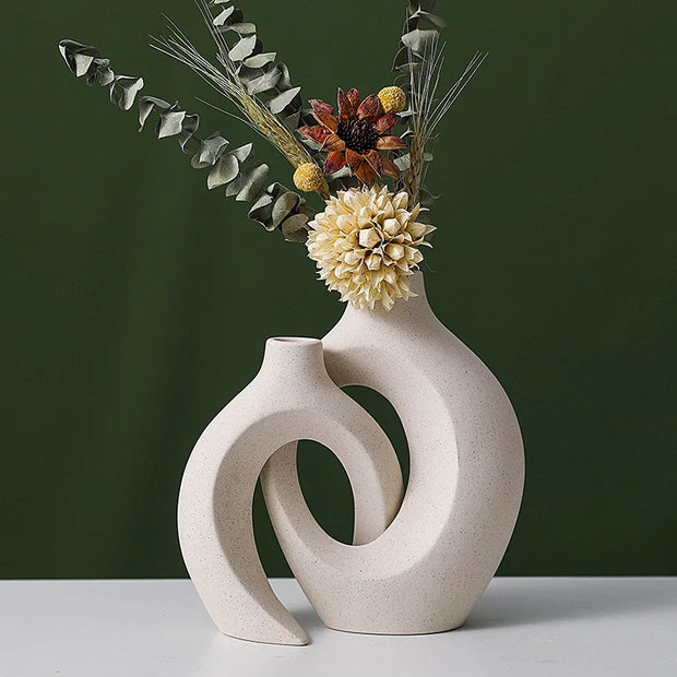 2pcs Nordic Hugging Ceramic Vases Modern Hollow Flower Pots