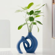 2pcs Nordic Hugging Ceramic Vases Modern Hollow Flower Pots