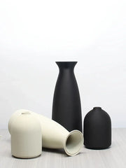 2-Piece Decorative Plastic Vase Set